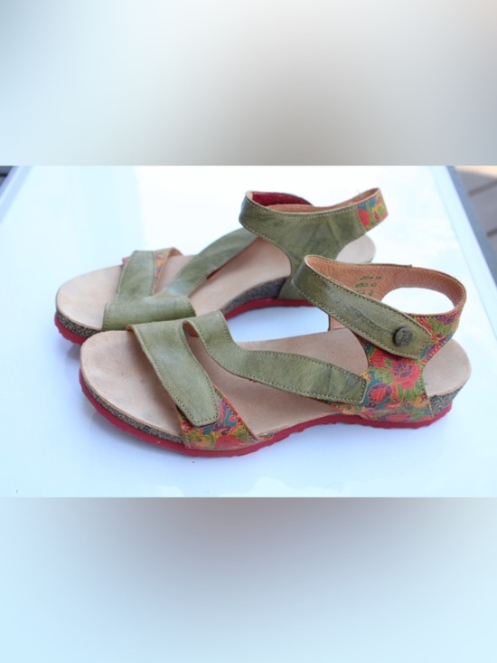 Think! Dumia sandals main image 8